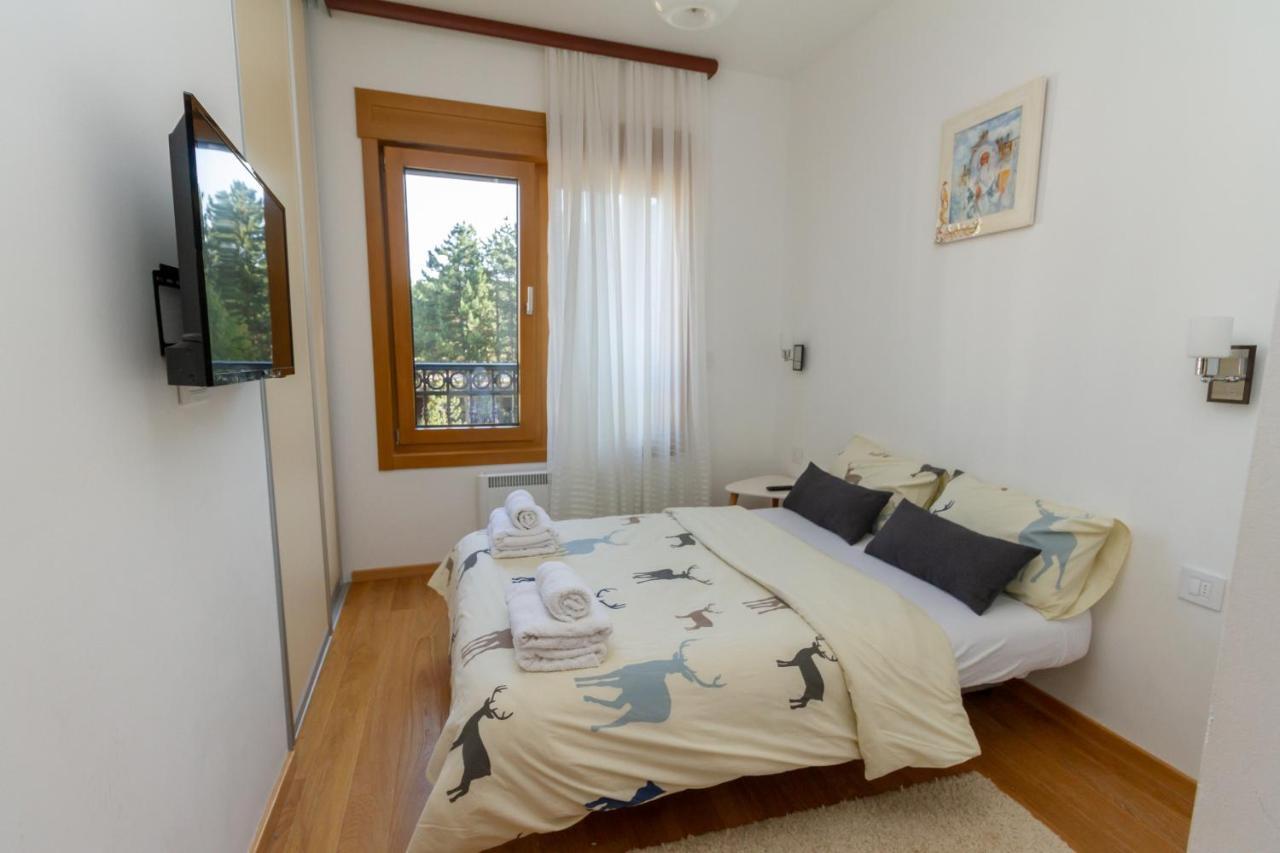 Apartment Nirvana 02